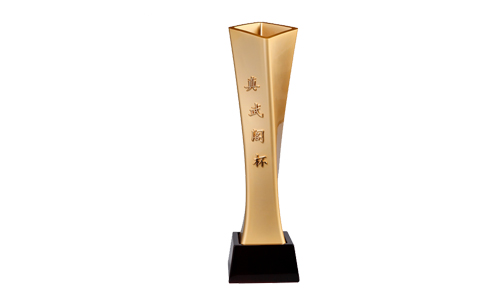 2019年木制底座1