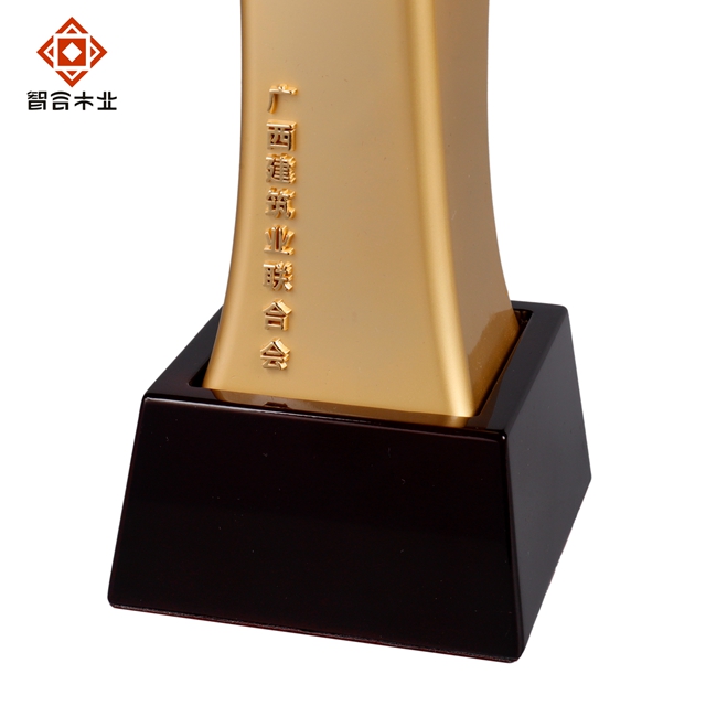 高光木制底座